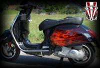true fire vespa 300 by Wolfgang Reichel